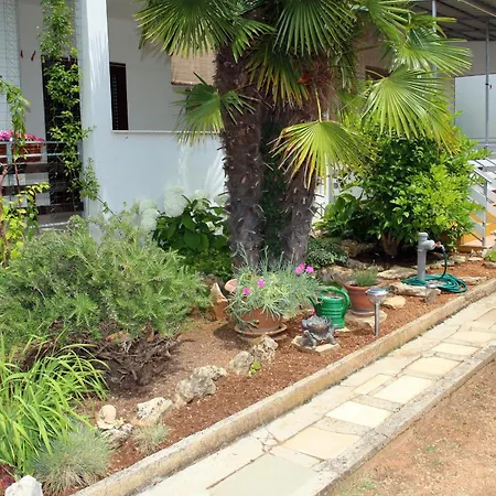 928a アパート ヴォディツェ